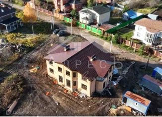 Продаю таунхаус, 85 м2, посёлок Петровский, Центральная улица