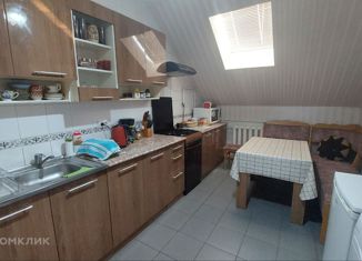 Продажа трехкомнатной квартиры, 108 м2, Горячий Ключ, улица Герцена, 56