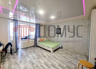 Пятикомнатная квартира на продажу, 158 м2, Евпатория, Интернациональная улица, 132