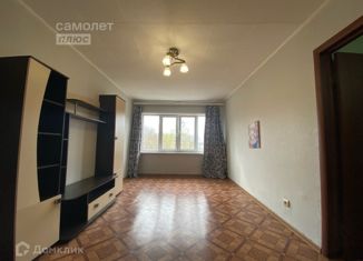 Продается двухкомнатная квартира, 40.2 м2, Березники, улица Ломоносова, 95