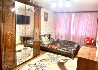 Сдается 2-комнатная квартира, 45 м2, Балабаново, улица Дзержинского, 87