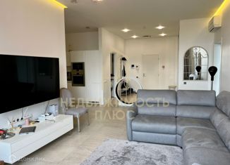 3-комнатная квартира на продажу, 110 м2, Москва, Мосфильмовская улица, 8, метро Парк Победы