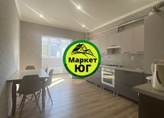 Продажа 2-комнатной квартиры, 62.9 м2, Абинск, улица Красных Курсантов, 2