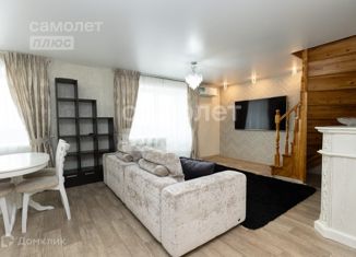 Продам 4-ком. квартиру, 93.9 м2, село Чигири, улица Воронкова, 21