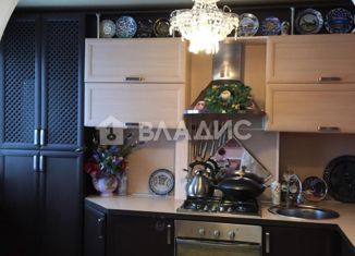 Продаю 3-комнатную квартиру, 68 м2, Богородск, 3-й микрорайон, 11