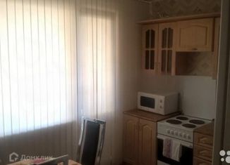 Продам 3-комнатную квартиру, 75 м2, Старый Оскол, микрорайон Космос, 9