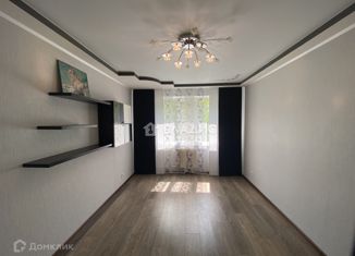 Продаю 3-комнатную квартиру, 60 м2, Ковров, Еловая улица, 84к5