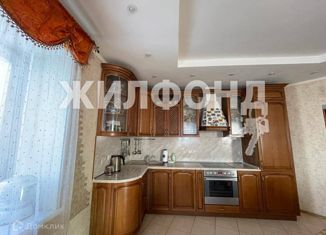 Продаю 3-ком. квартиру, 108.7 м2, Новосибирск, улица Ватутина, 45/1, метро Студенческая