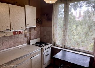 Продается трехкомнатная квартира, 59.3 м2, Москва, улица Генерала Тюленева, 35, метро Тёплый Стан