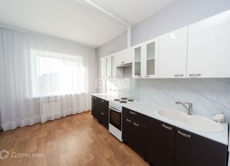 Продажа 2-ком. квартиры, 65.3 м2, Нижневартовск, Омская улица, 38