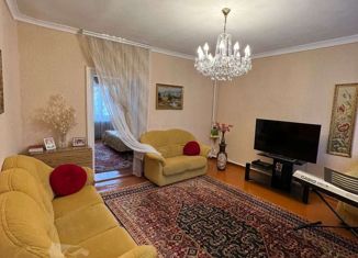 Продам четырехкомнатную квартиру, 108 м2, Ставропольский край, Кольцевой проезд, 2
