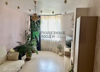 Продам 1-комнатную квартиру, 37.8 м2, Ижевск, Карлутский район, Фронтовая улица, 4