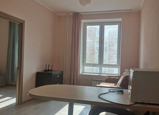 Продаю 1-ком. квартиру, 39 м2, Щербинка, улица Барышевская Роща, 2