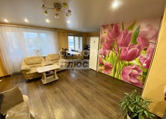 Продажа 2-ком. квартиры, 43.3 м2, Камчатский край, улица Горького, 15