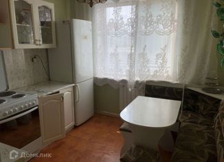 Сдаю в аренду двухкомнатную квартиру, 64 м2, Белгородская область, микрорайон Восточный, 1Б