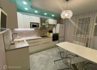 Продается трехкомнатная квартира, 80 м2, Ростов-на-Дону, улица Петренко, 4, ЖК Суворовский