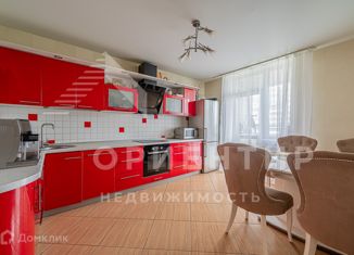 Трехкомнатная квартира на продажу, 85 м2, Екатеринбург, улица Амундсена, 68Б, Ленинский район