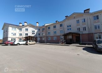 Продам 1-ком. квартиру, 27 м2, деревня Куюки, ЖК Светлый