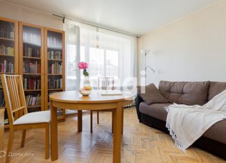 Продается 2-ком. квартира, 47 м2, Санкт-Петербург, 6-я Советская улица, 35, 6-я Советская улица