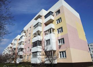 Продам 3-ком. квартиру, 71.1 м2, Валуйки, улица Чапаева, 34/2