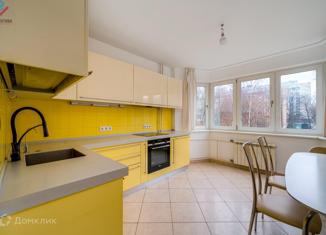 Продам 3-комнатную квартиру, 76.3 м2, Москва, Загородное шоссе, 8к3, Загородное шоссе