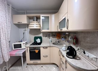 Сдается 3-ком. квартира, 59 м2, Москва, улица Цандера, 7, улица Цандера