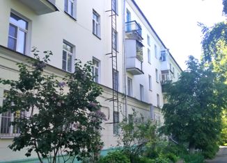 Продается 2-комнатная квартира, 50.2 м2, Курск, улица Радищева, 69к1