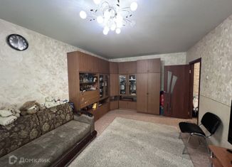 Продаю 2-комнатную квартиру, 53 м2, Екатеринбург, улица Красина, 7, улица Красина