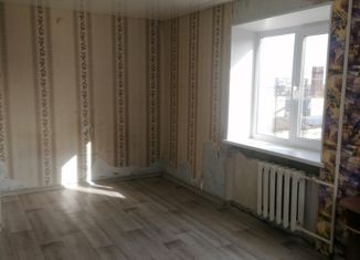Продается 1-комнатная квартира, 30.1 м2, Копейск, улица Тореза, 2
