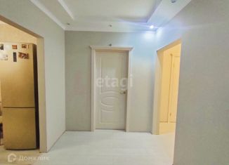 Продам трехкомнатную квартиру, 65.6 м2, Тюменская область, Бакинская улица, 61