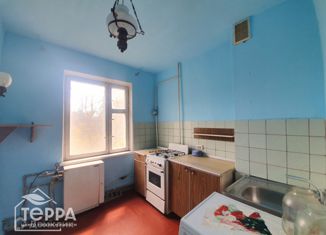 Продажа 2-ком. квартиры, 49.5 м2, Армянск, микрорайон имени Генерала Корявко, 28