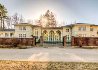 Продается дом, 1100 м2, деревня Юрлово