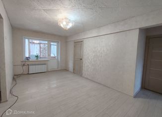 Продаю трехкомнатную квартиру, 58 м2, Иркутская область, 189-й квартал, 12
