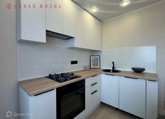 Продам 2-ком. квартиру, 4 м2, Самара, улица Тополей, 20, Промышленный район