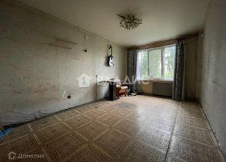 Продается комната, 16 м2, Санкт-Петербург, проспект Большевиков, 75к1, метро Пролетарская