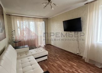 Продам 3-комнатную квартиру, 61.6 м2, Волгоградская область, улица Гейне, 3