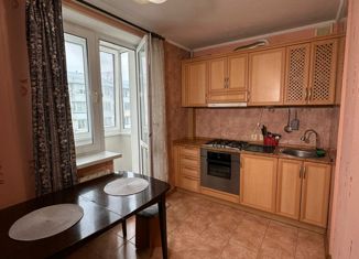 Продам 1-комнатную квартиру, 42 м2, Феодосия, Симферопольское шоссе, 24Г