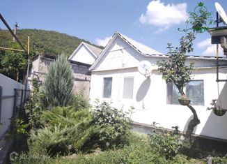 Дом на продажу, 50 м2, станица Нижнебаканская, Революционная улица