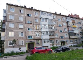 Однокомнатная квартира на продажу, 32 м2, Пермь, улица Адмирала Макарова, 20/2, жилой район Нижняя Курья