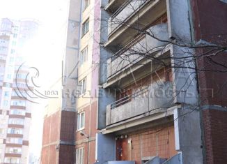 Продаю 3-ком. квартиру, 79.9 м2, Санкт-Петербург, проспект Пятилеток, 19, проспект Пятилеток