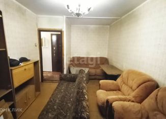 Продаю 2-ком. квартиру, 47 м2, Барнаул, улица Малахова, 124