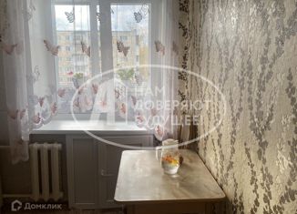 Продается двухкомнатная квартира, 50.9 м2, Губаха, улица Дегтярёва, 9