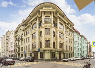 Продаю пятикомнатную квартиру, 235 м2, Москва, Большой Афанасьевский переулок, 32/9, метро Арбатская