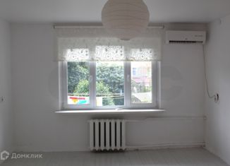 Продаю 1-ком. квартиру, 28 м2, Краснодарский край, улица Гагарина, 28