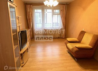 Сдаю двухкомнатную квартиру, 46 м2, Рыбинск, проспект Революции, 34