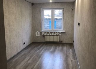 Продается двухкомнатная квартира, 45 м2, посёлок городского типа Яблоновский, улица Андрухаева, 49