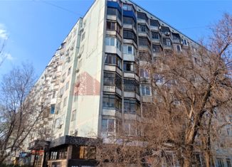 Продается 2-ком. квартира, 52 м2, Волгоград, улица 8-й Воздушной Армии, 40, район Семь Ветров