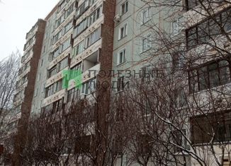 Двухкомнатная квартира на продажу, 49.8 м2, Кировская область, улица Пугачёва, 33