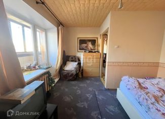 Продается трехкомнатная квартира, 65 м2, Санкт-Петербург, Приморский проспект, 155, метро Зенит (Новокрестовская)