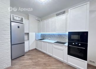 Аренда 2-ком. квартиры, 40 м2, поселение Сосенское, улица Эдварда Грига, 18к1